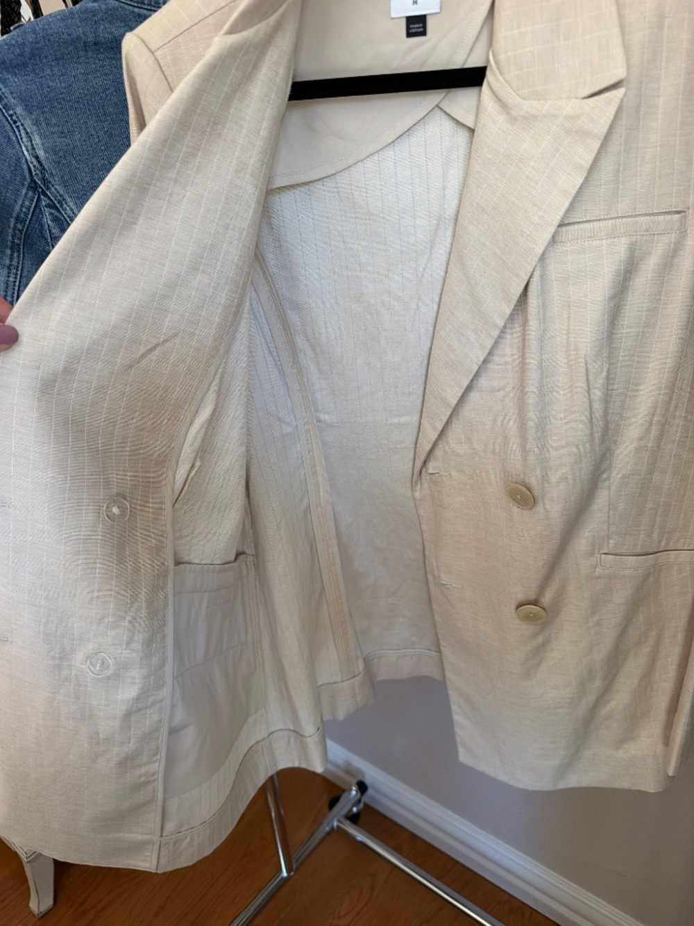 Jacket - Picture 2 of 3